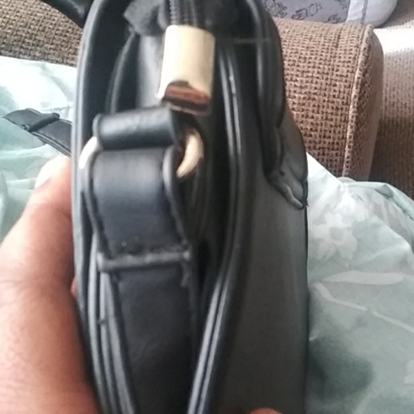 Handbag - Picture 4 of 4